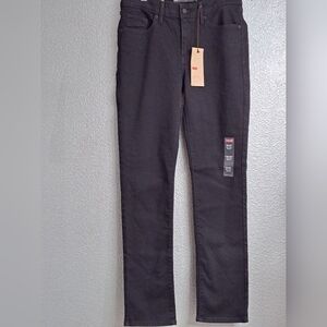 NWT Levi's Black Mid Rise Skinny Denim Jeans  Size 8M  29/32